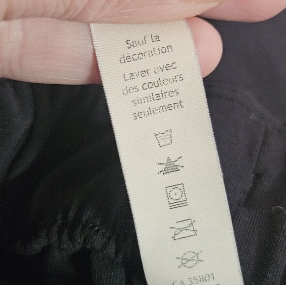 Lululemon Athletica cropped pants size 2 - Picture 12 of 13